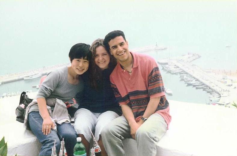 1995 05 11, SBS; Mayumi, Carmen & Hassouna.jpg